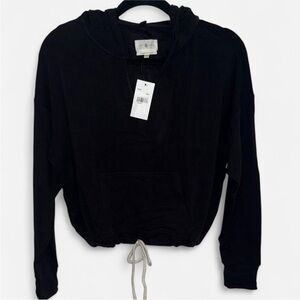 Lou & Grey Women's Black Hoodie Sweater